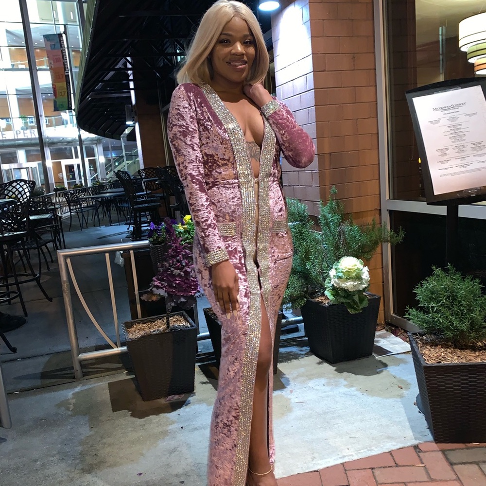 Meet your Posher, Unique